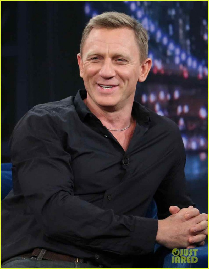 daniel craig bond haircut pictures in Casino royale0015