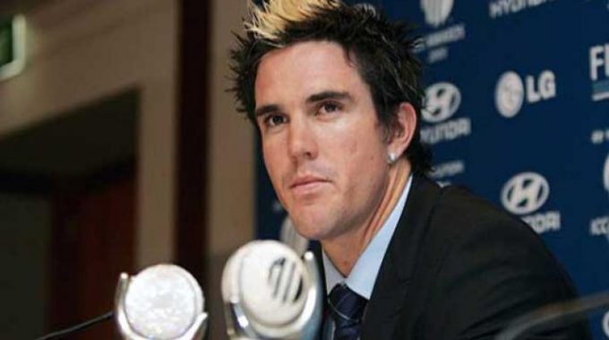 Kevin Pietersen New Hairstyle 2019