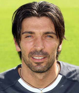 Gianluigi Buffon Hairstyle 2025 Pictures