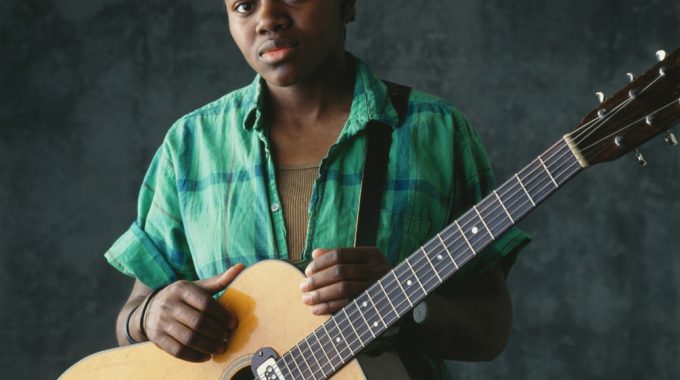 Tracy Chapman Haircut 2020